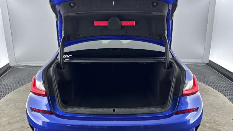 BMW 3 Series 320i M Sport 4dr Step Auto Petrol Saloon